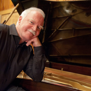 Roger Davidson - piano